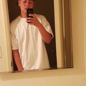 Meet your Posher, Cris